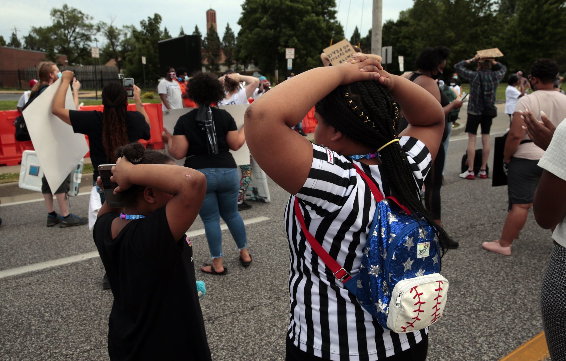 Protesters march on Florissant